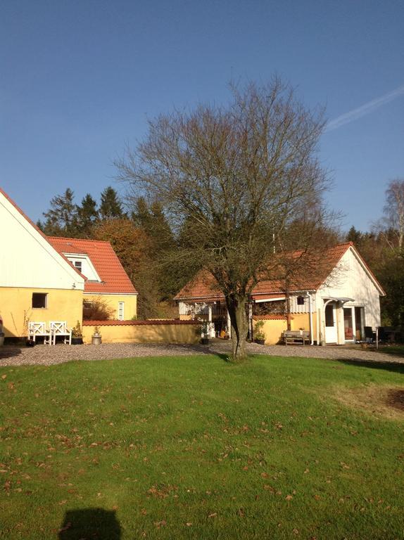 Funder Kirkeby Abildskovhus Ferieboligヴィラ 部屋 写真